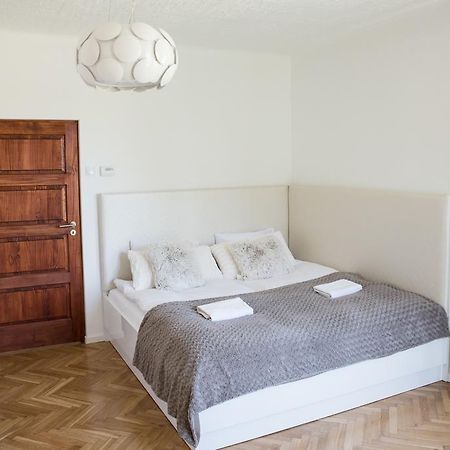 Apartment Nearto Old Town Na Ustroniu Street Krakow Exterior photo
